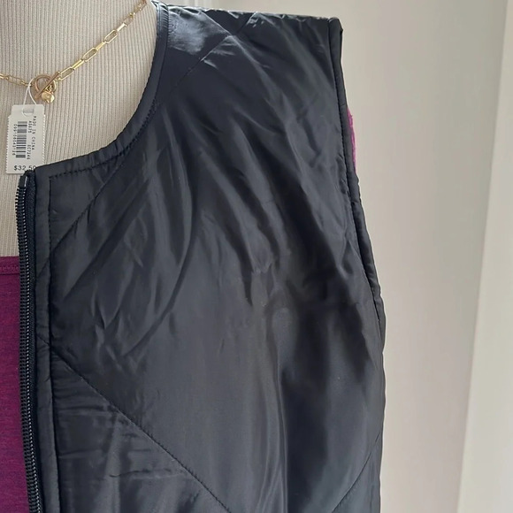 NWT Socialite Quilted Vest, Black, S/M - Picture 6 of 10